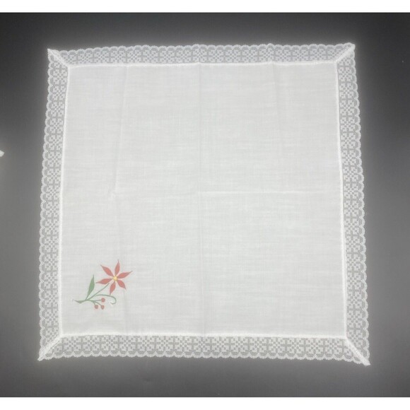 VTG Homemade White Cotton Napkins W/ Red & Green Flower & Lace Edge 16.5” -4 PC - Picture 2 of 10